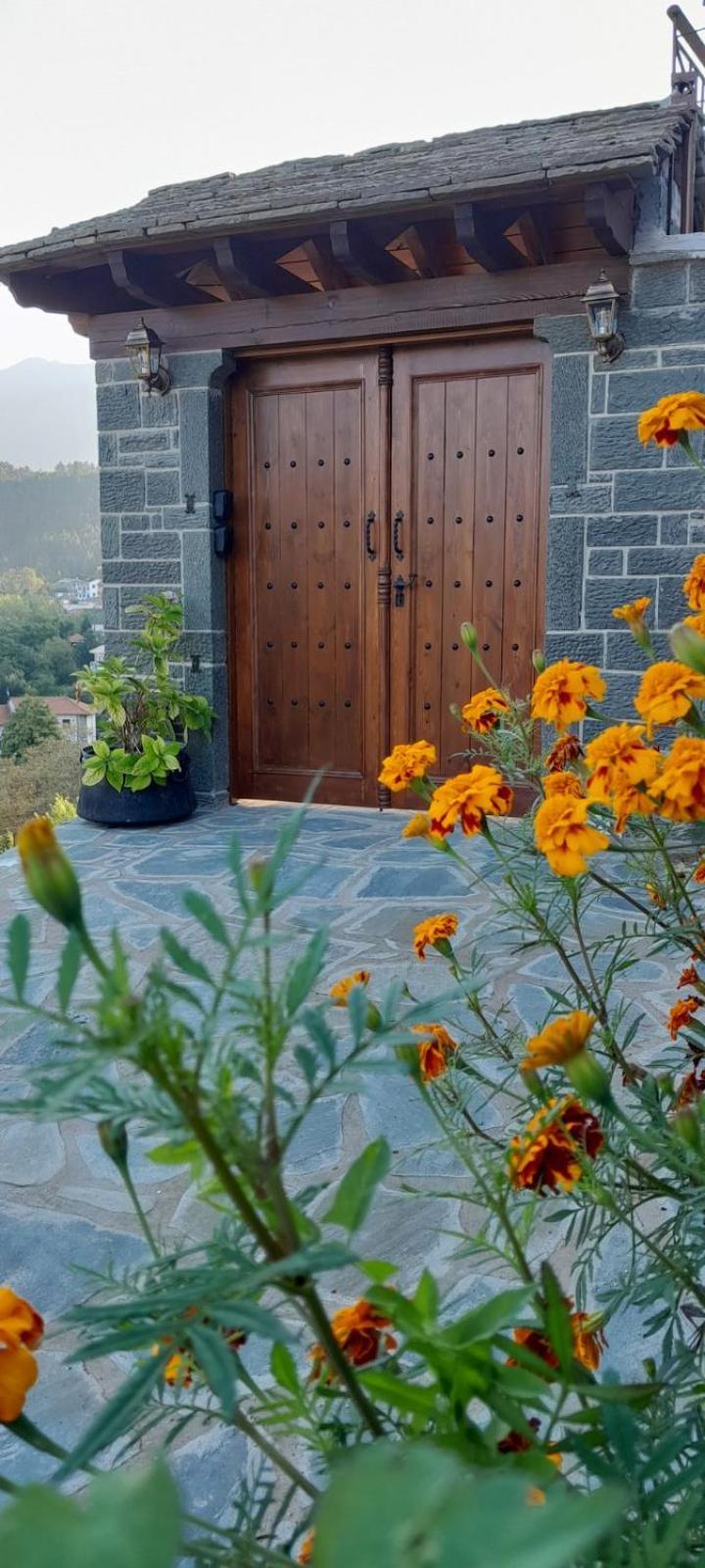 Point Of View 2 Pramanta Exterior foto